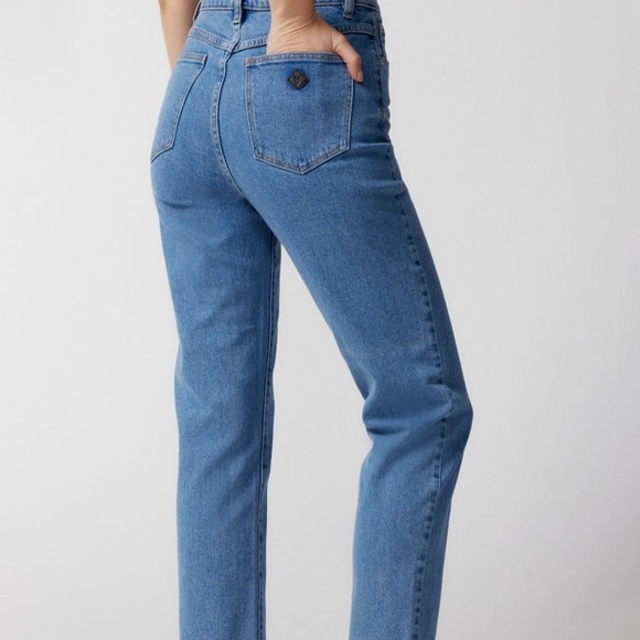 NWT Abrand High Waisted Slim Jeans - Picture 4 of 10